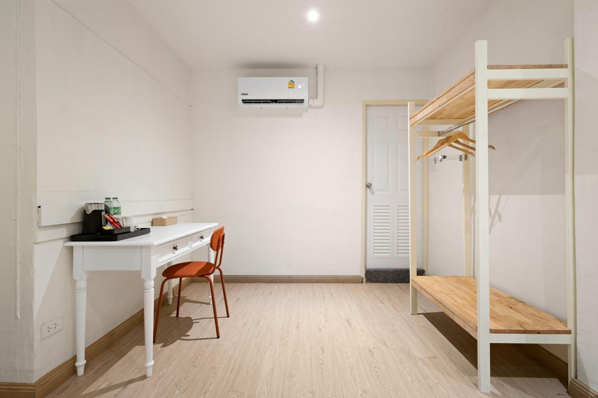 Horange Phuket Town Hotel Room photo