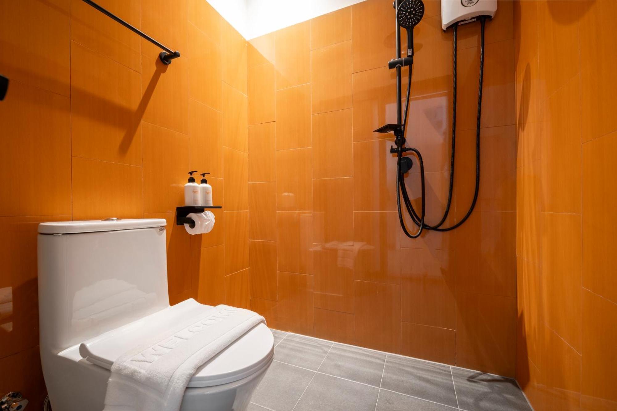 Horange Phuket Town Hotel Room photo